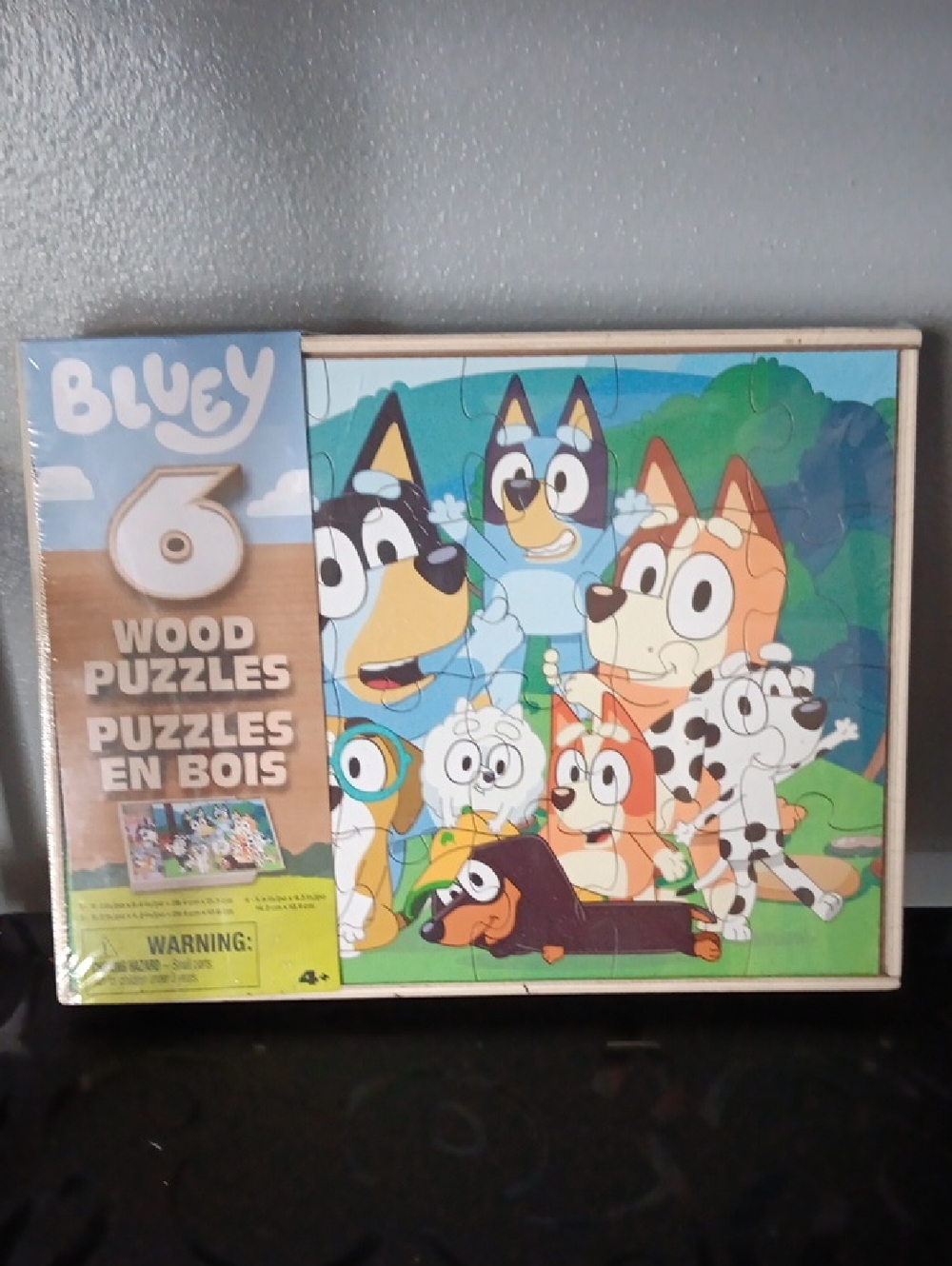Bluey 6-Pack Wooden Puzzles - Colorful Kids Puzzle Set - Picture 1 of 2
